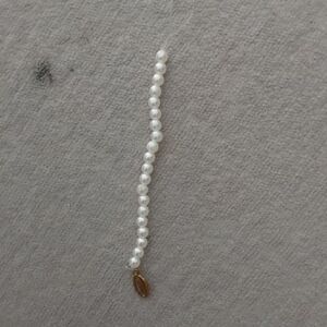 Elegant Pearl Bracelet with Gold Charm